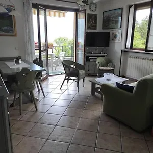 Vista Lago Apartment