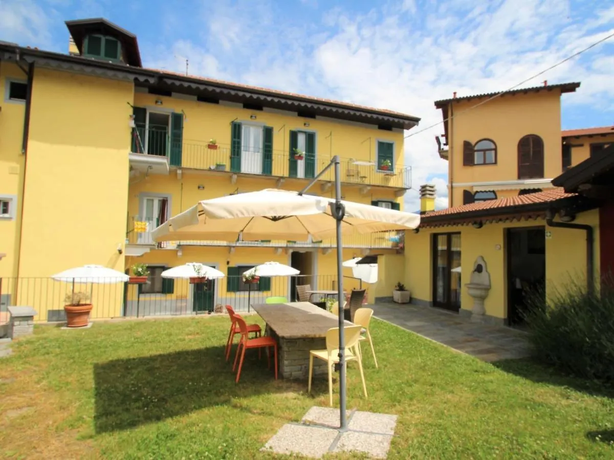 Apartment Giardino Del Bosso-2 By Interhome location
